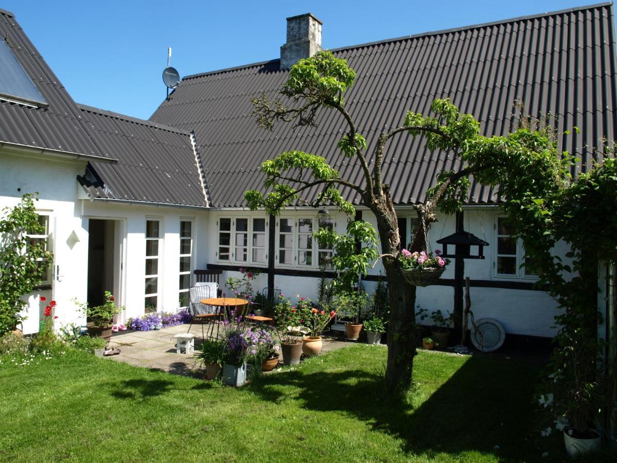 Bed and Breakfast Aeblehaven Toftebjerg Экстерьер фото